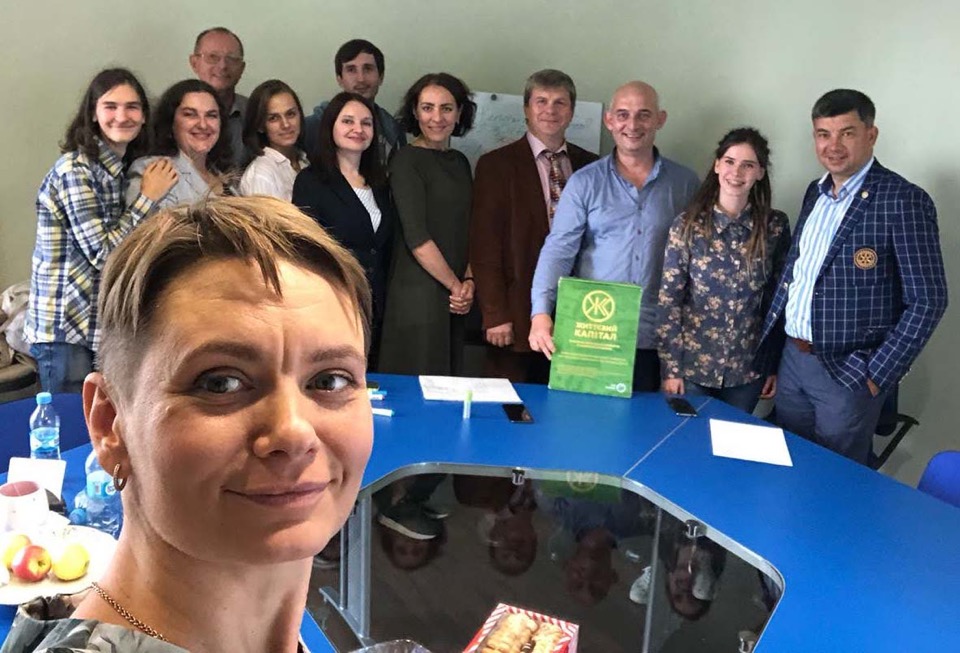 Photo: Financial game «Living Capital» and our Rotary Club